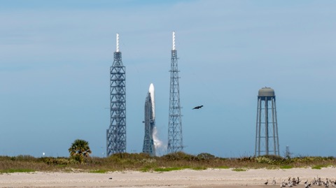Photo by Lau Brown Blue Origin New Glenn Pathfinder Cryo Testing LC-36