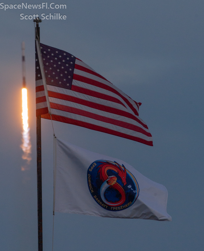 Liftoff SpaceX Starlink 6-43 5:07 PM SLC-40