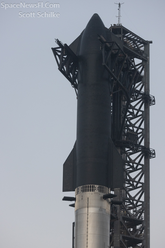 Wed. Morning SpaceX Heavy Lift Rocket Starship S28 & B10 Starbase Texas