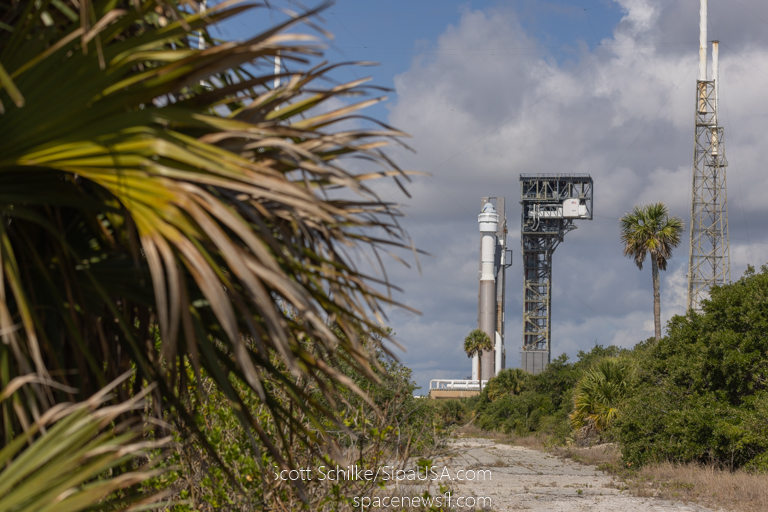 Rollout from the ULA VIF to SLC-41 Launch Pad Boeing Starliner Crewed Test Flight