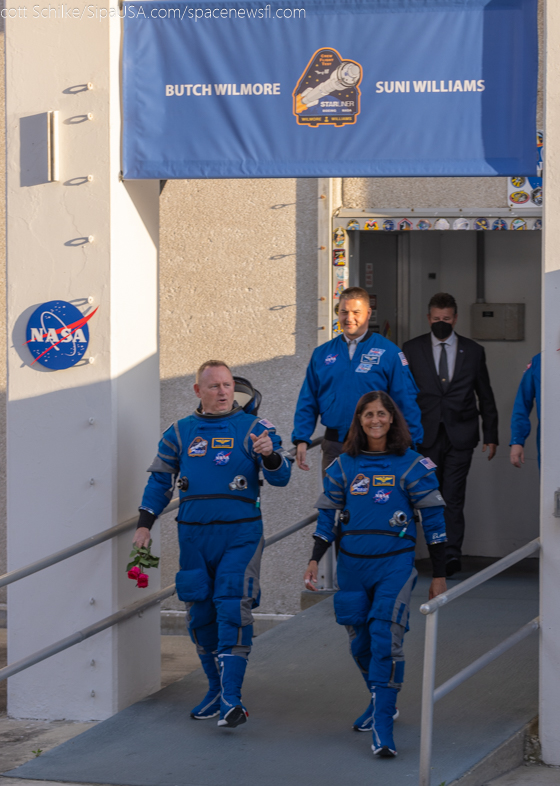 7:00 PM CFT NASA Boeing ULA Crew Walkout From the Neil Armstorn O&C Bldg. Before It Was Scrubbed