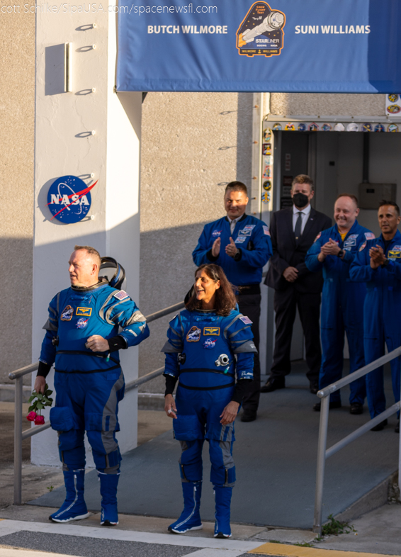 7:00 PM CFT NASA Boeing ULA Crew Walkout From the Neil Armstorn O&C Bldg. Before It Was Scrubbed