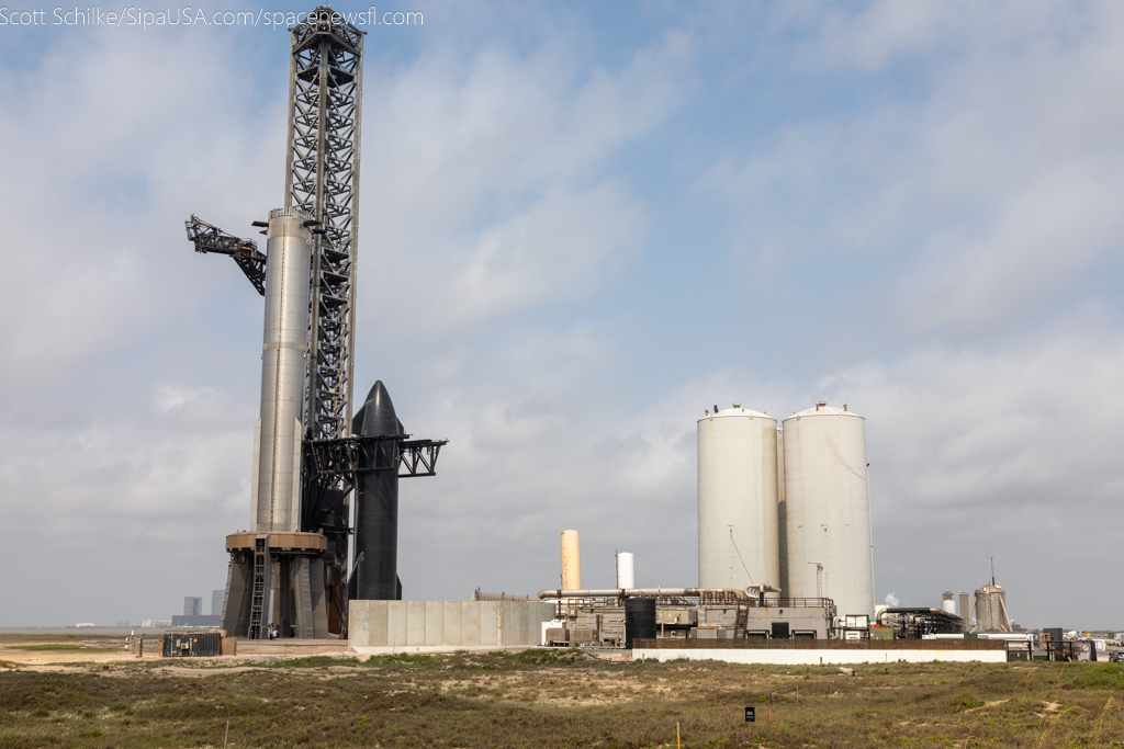 June 4th Final Destacking of S29 B11 For FTS Arming Starbase Texas