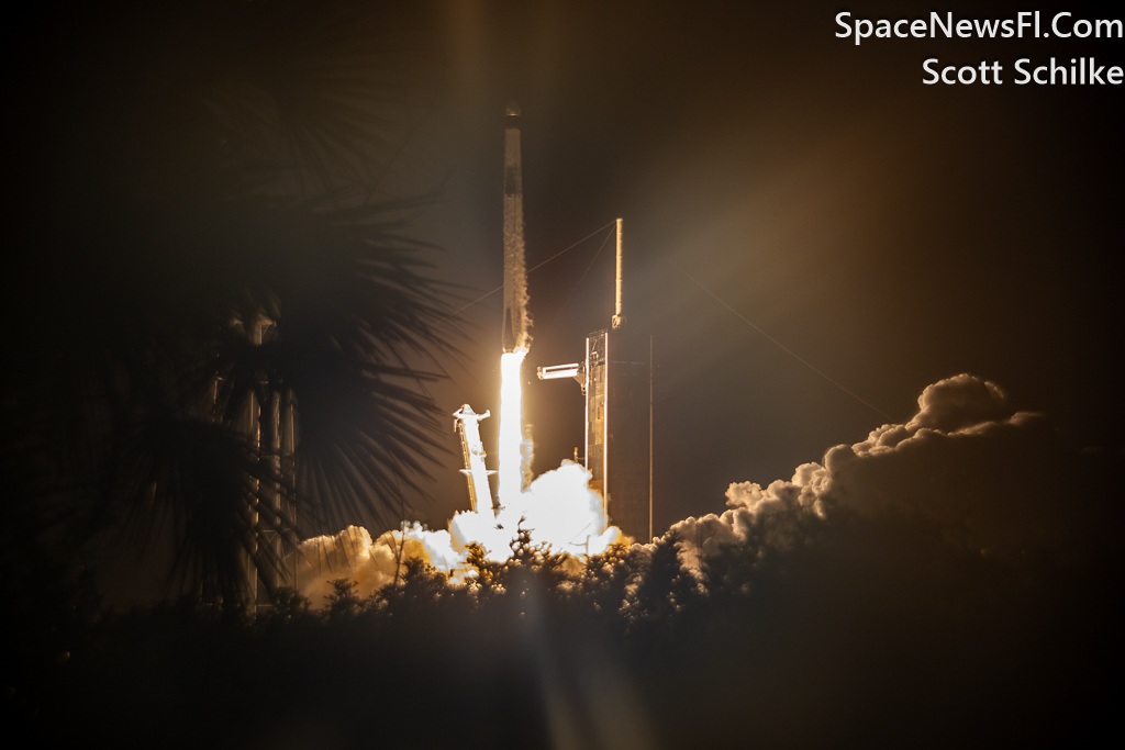 Launch at 3:27 AM From LC-39A Launch Pad