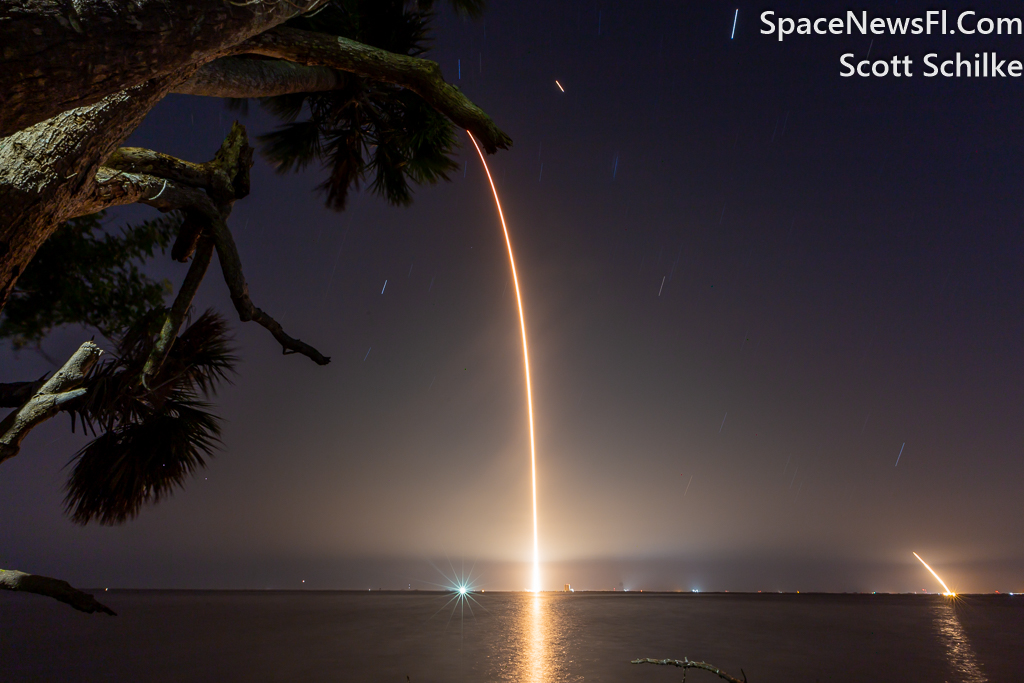 3rd View Long Exposure Streak Shot From Titusville With Booster Return