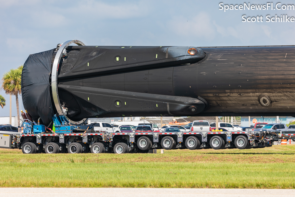 SpaceX B-1073-9 Transport In Front of VAB Heading To LC-39A For Integration