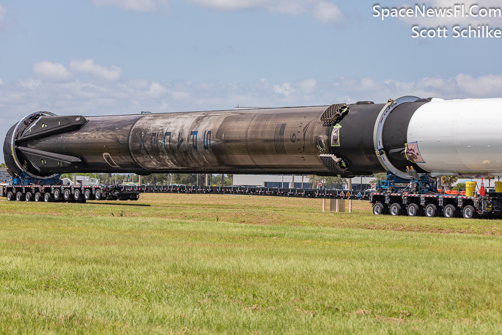 SpaceX Transports B-1077-7 From Hanger X to SLC-40 For Future Starlink 6-13 Mission