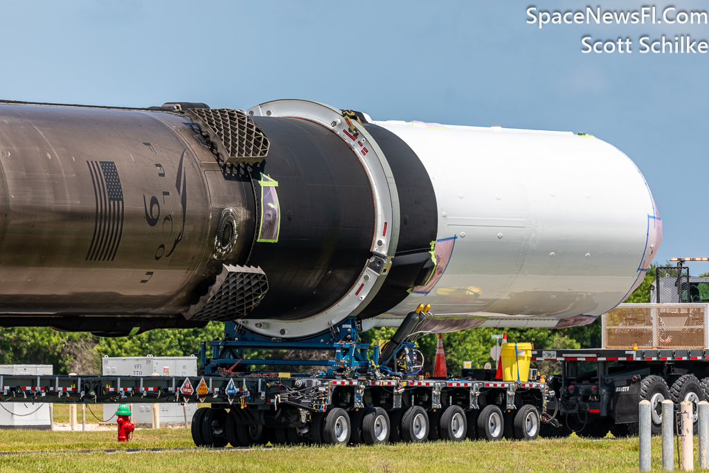 SpaceX Transports B-1077-7 From Hanger X to SLC-40 For Future Starlink 6-13 Mission
