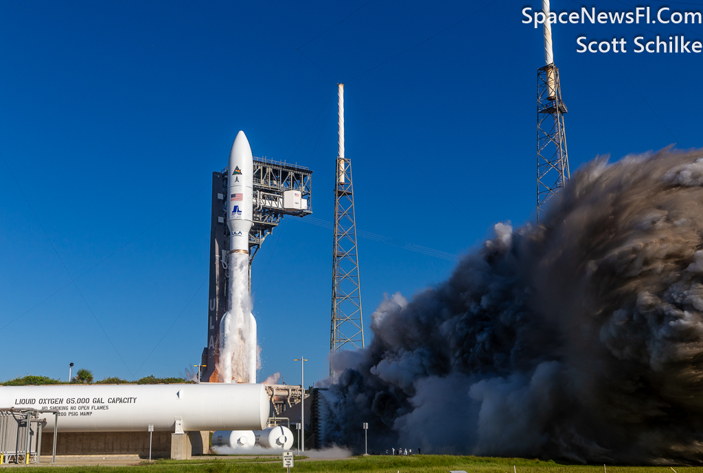 14 Frame Sequence Of Liftoff Photos Flame Trench ULA NROL-107