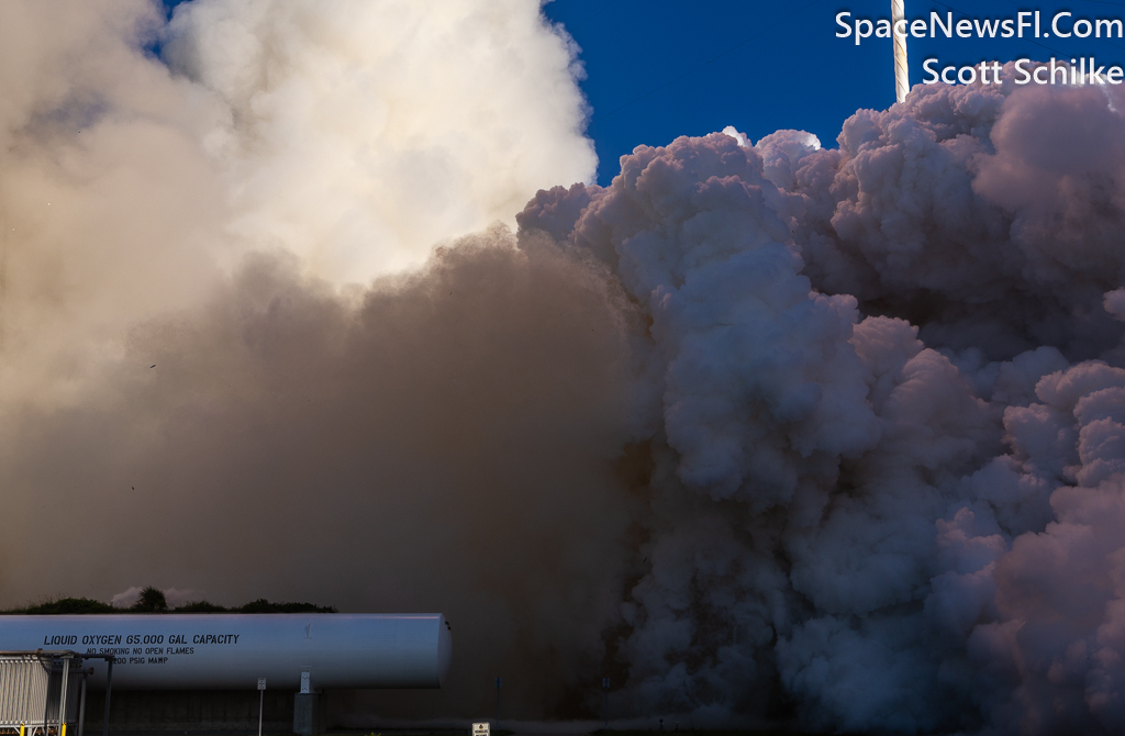 14 Frame Sequence Of Liftoff Photos Flame Trench ULA NROL-107