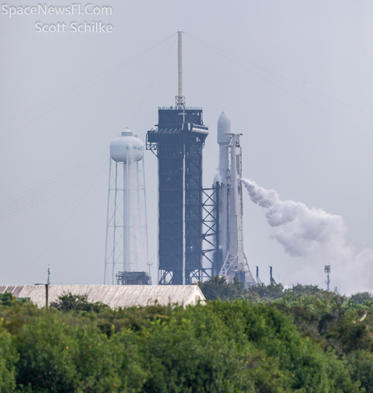 SpaceX Falcon Heavy Liftoff of NASA Psyche Mission