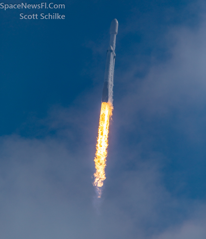 SpaceX Falcon Heavy Liftoff of NASA Psyche Mission