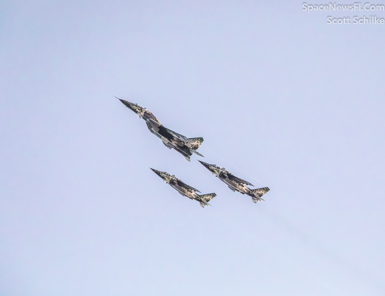 The Polaris Team Astronaut Jared Isaacman Kidd Poteet Fly By Starship