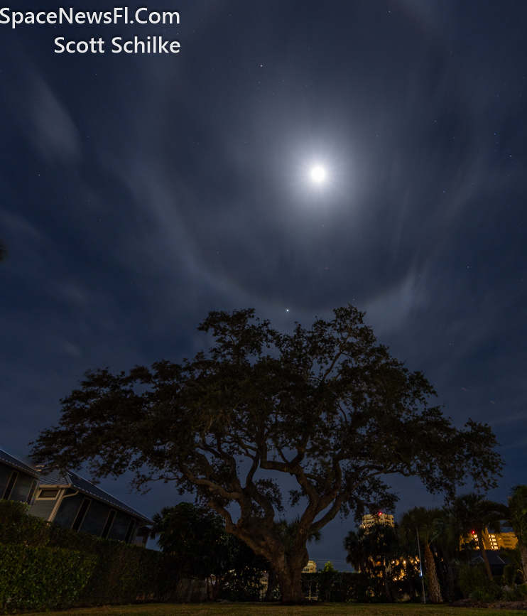 The start of Christmas Eve on Marco Island Florida