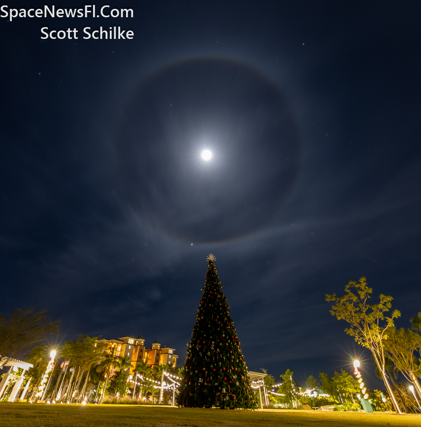 The start of Christmas Eve on Marco Island Florida